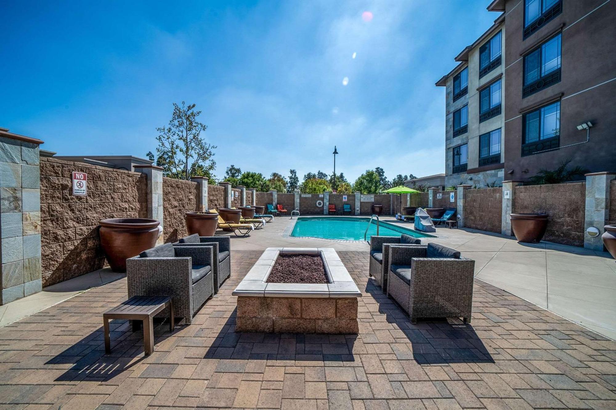 Country Inn & Suites By Radisson, Ontario At Ontario Mills, Ca Dış mekan fotoğraf