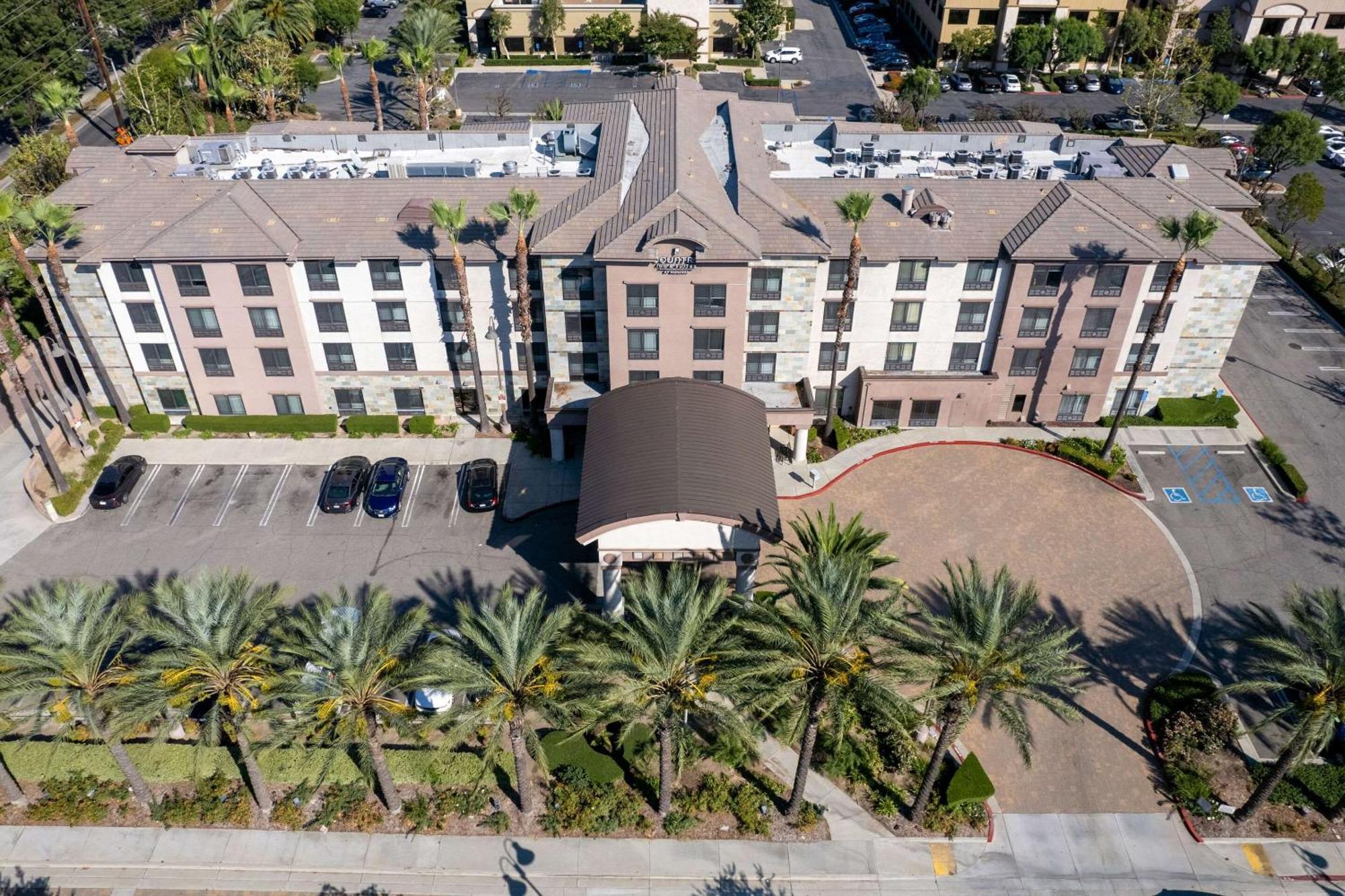 Country Inn & Suites By Radisson, Ontario At Ontario Mills, Ca Dış mekan fotoğraf