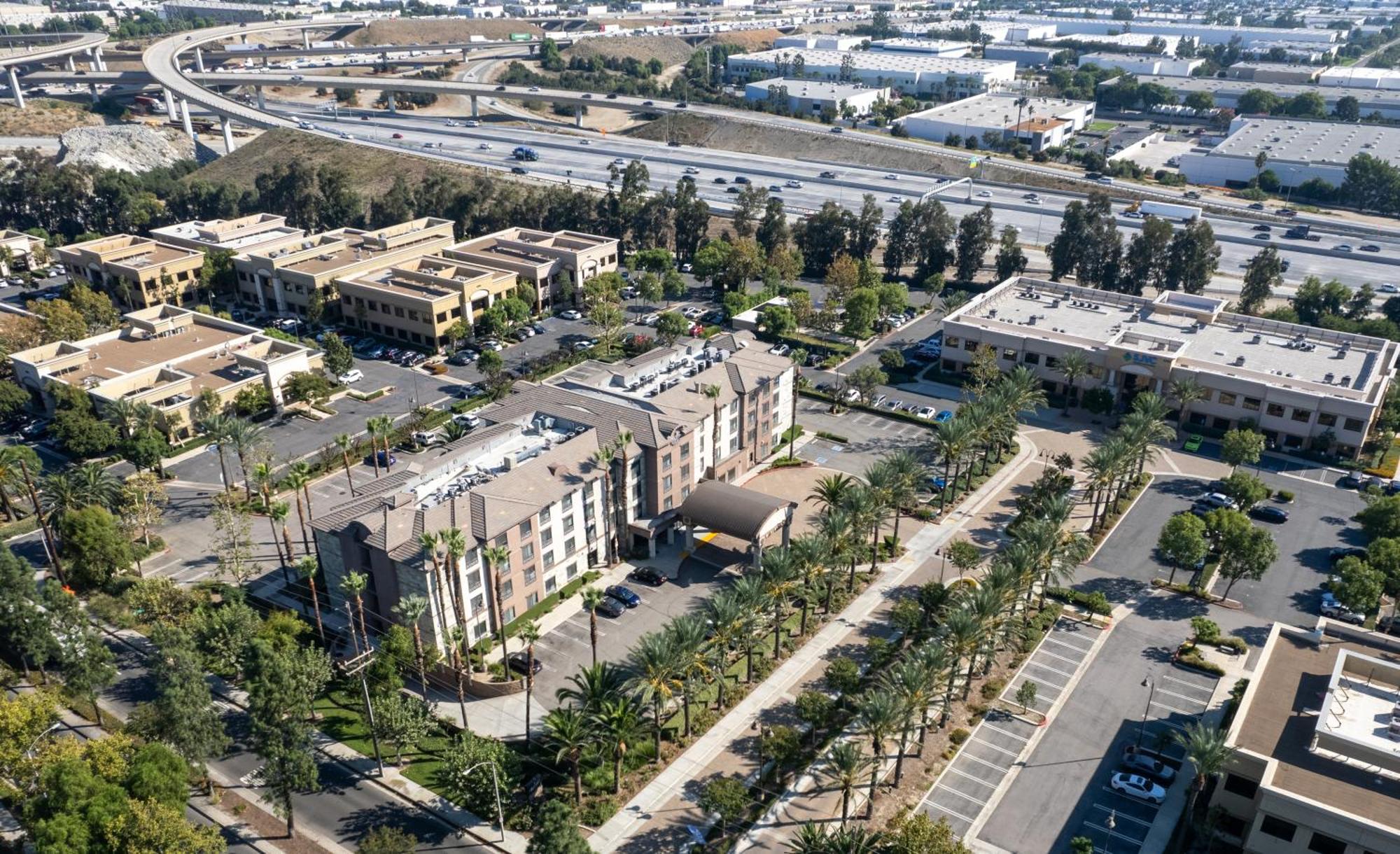 Country Inn & Suites By Radisson, Ontario At Ontario Mills, Ca Dış mekan fotoğraf